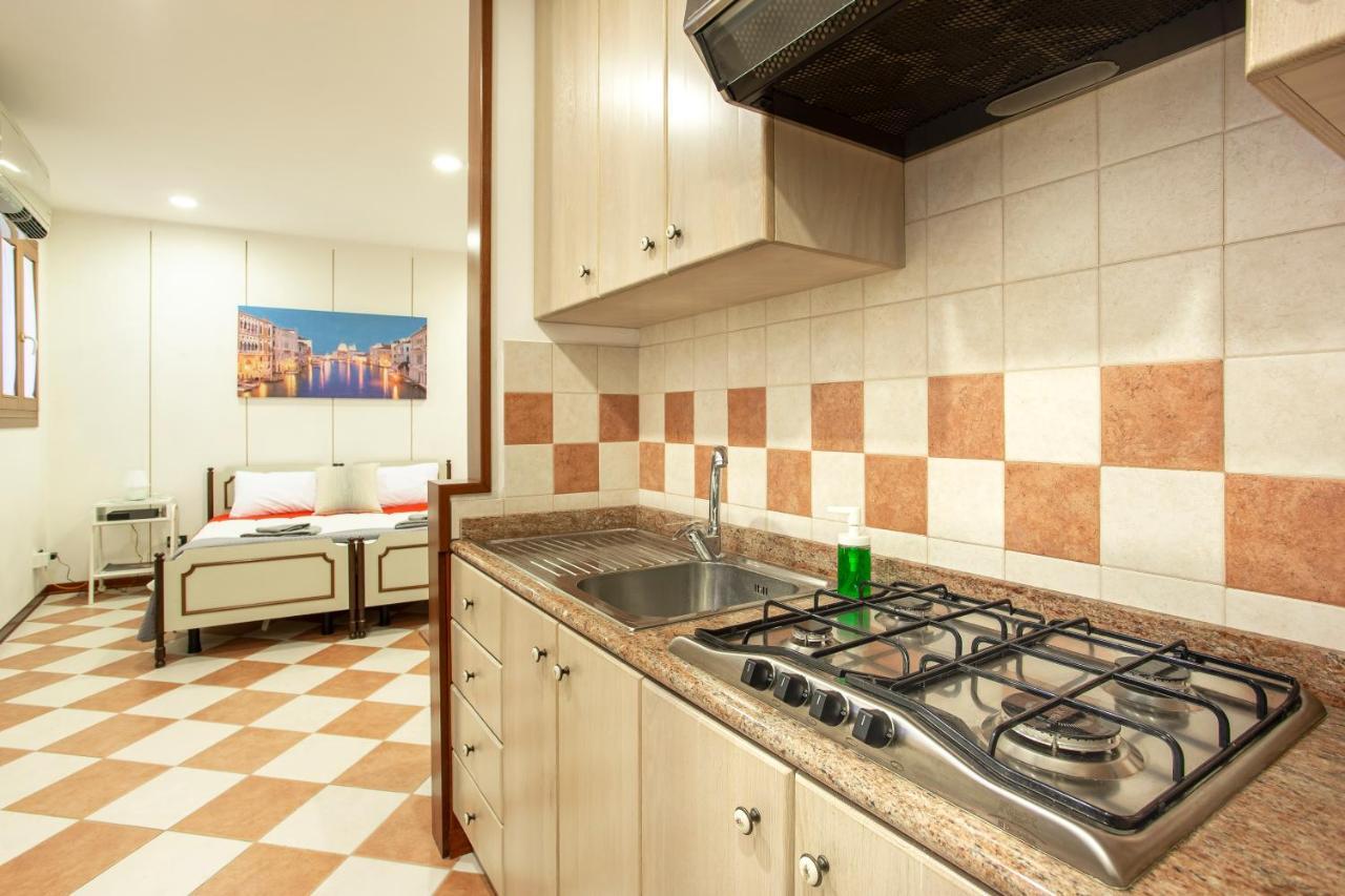 Apartamento Residenza Giulia Venecia Exterior foto