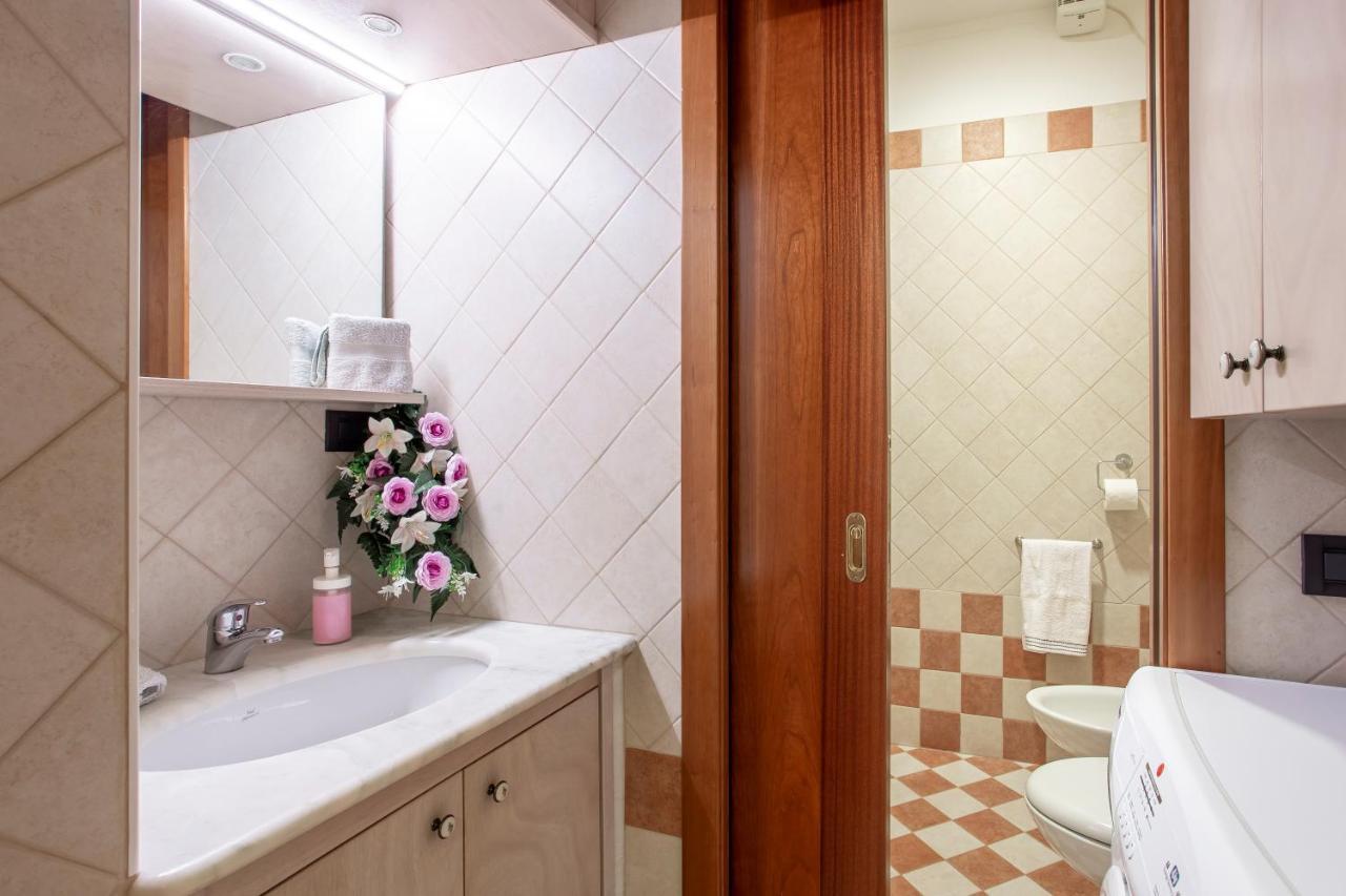 Apartamento Residenza Giulia Venecia Exterior foto